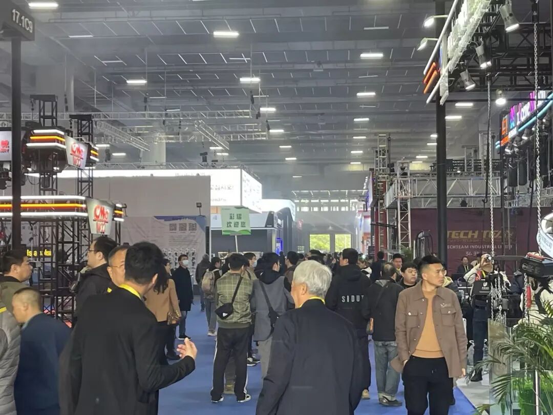 中国企业出海参展,全球展会市场,展会位预定平台